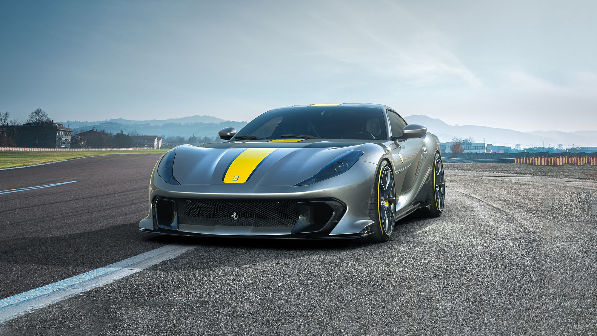 Ferrari_812_Competizione_1_cop